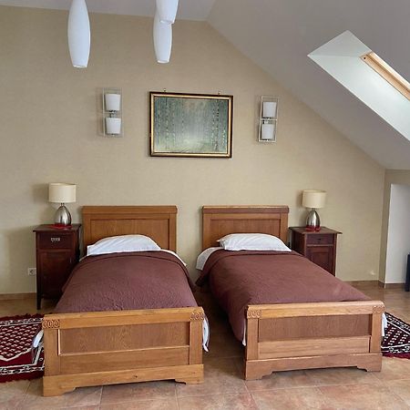 ריגה Classic Car Museum Apartment מראה חיצוני תמונה